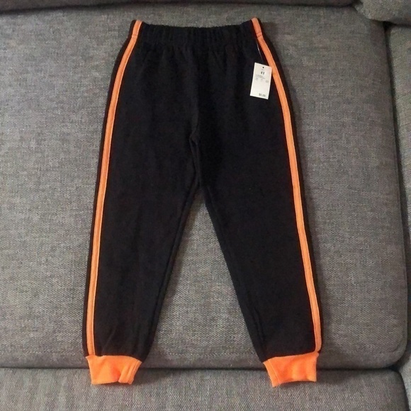 MOOSE Toddler Boys Bluey Bingo Halloween Fleece Sweatshirt and Bottom Set 2T - Picture 8 of 16